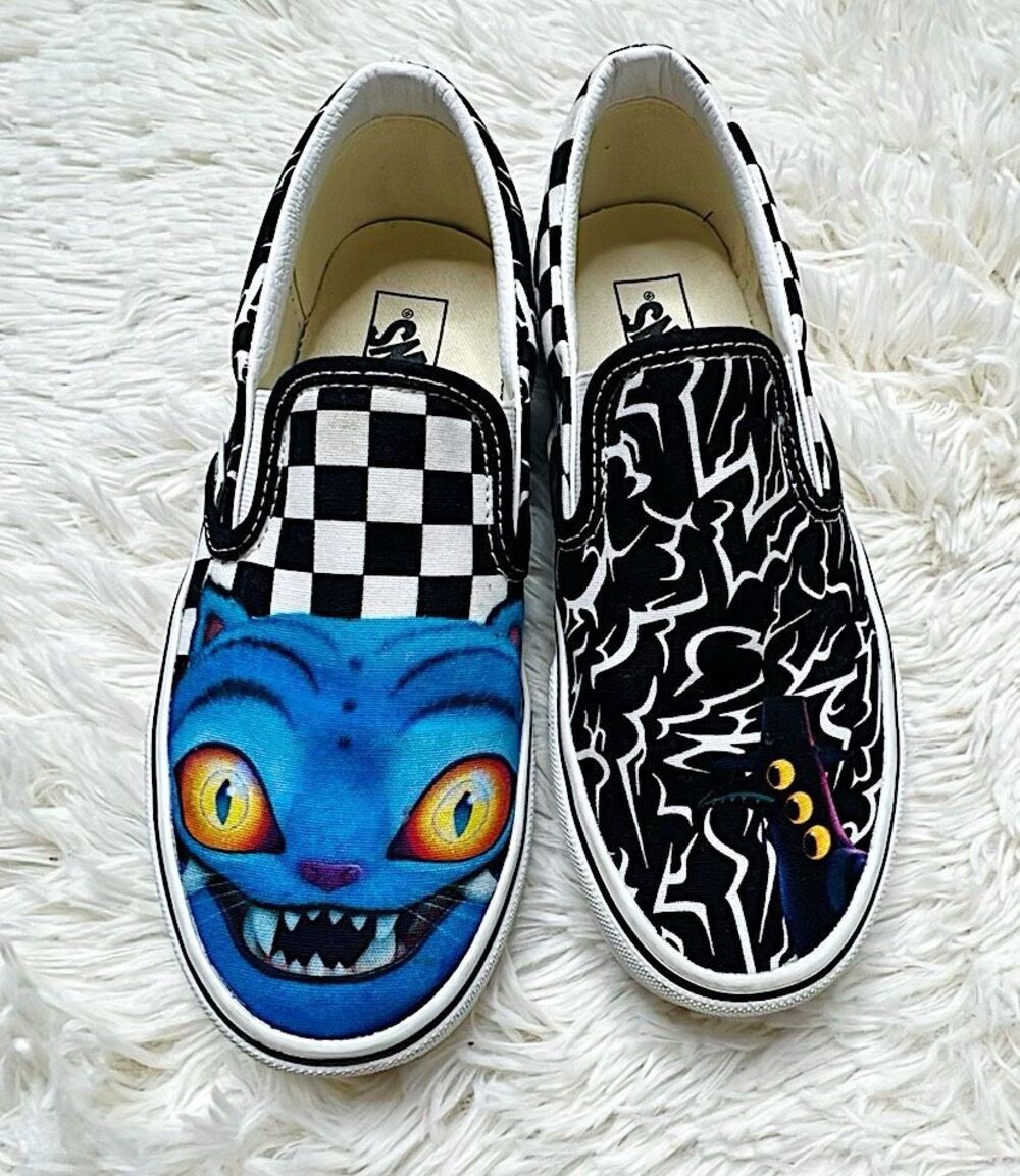 Vans K-Pop Demon Hunter Classic Slip On Sneakers Size 6 Mens/7.5 Womens